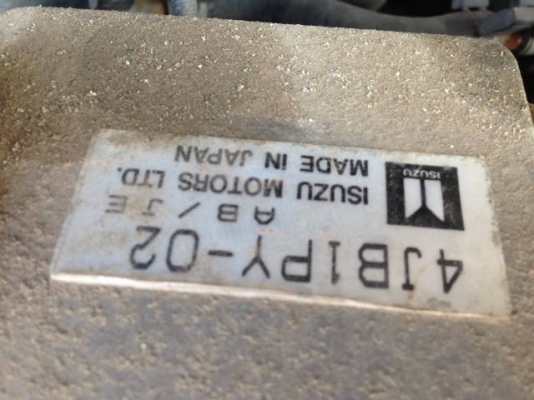 ขายรถแบคโฮ KOBELCO SK 75 UR-2 มีVDOครับ รถนอกนำเข้าจากญี่ปุ่นแท้ สวยมากๆแทร็คยางเต็ม ปั้มนิ้ว คอลโทรลสั้น นำเข้าจากญิ่ปุ่น ติดต่อ 081-2990958