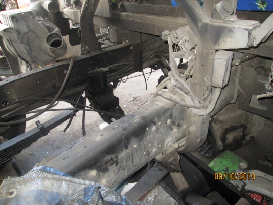 HINO-FD3H-เครื่อง6BG1-คาร์โก้6,50เมตร-----น้ำมันเครื่องแห้ง----