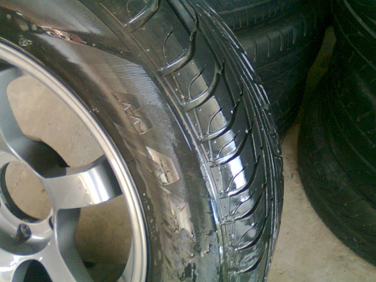 ขอบคุณคุณพี่ไพฑูรย์  พาคบุญ  จ.อยุธยา จัดส่งวันจันทร์ครับ