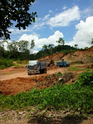 รับถมดินนครศรีธรรมราช รับถมที่ จ.นครศรีธรรมราช อ.ร่อนพิบูลย์ และใกล้เคียง