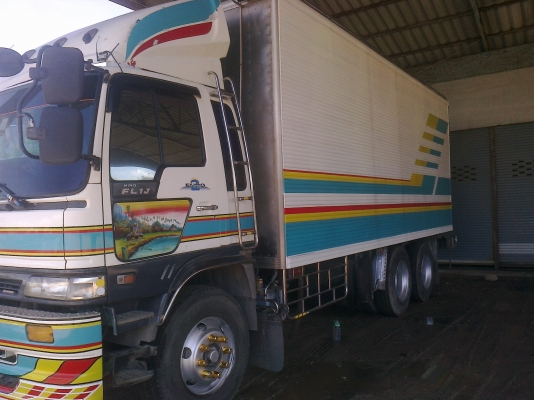 ขายรถบรรทุกตู้เย็น