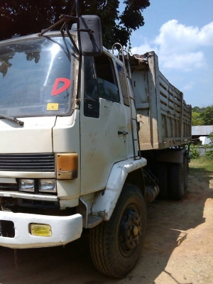 ขายรถสิบล้อดั๊ม 10 ล้อ ISUZU JUMBO 210 ครับ ขายรถสิบล้อดั๊ม 10 ล้อ ISUZU JUMBO 210 ครับ