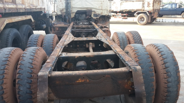 ขาบด่วนหัวคัชซีไอ้หลงสองเพลา พร้อมเอาไปทำเทรนเลอร์หางปลา คัชซีสวยสุดๆเลยรถเดิมๆ