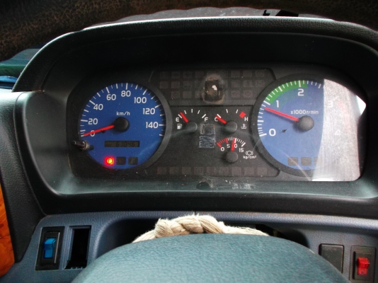 ขายด่วนรถ6ล้อHINOMAGAเครือง150แรงม้าปี51