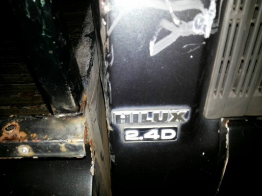 ***ขายแล้วครับขอบคุณ Truck2hand ขายกระบะตอนเดียวสุดประหยัด TOYOTA  HERO 2.4Dไมล์2หลุมแท้ ปี31 วางเครื่อง4AG ติดตั้งระบบแก๊สLPG (ลงเล่ม)เชื้อเพลิงระบบเดียว สุดประหยัด แรงจริง ช่วงล่างแน่นไม่มีหลวมคัสซีสวยเดิมไม่ผุไม่ดาม กระบะพื้นดีไม่ผุ หัวดีภายในคอนโซลครบ