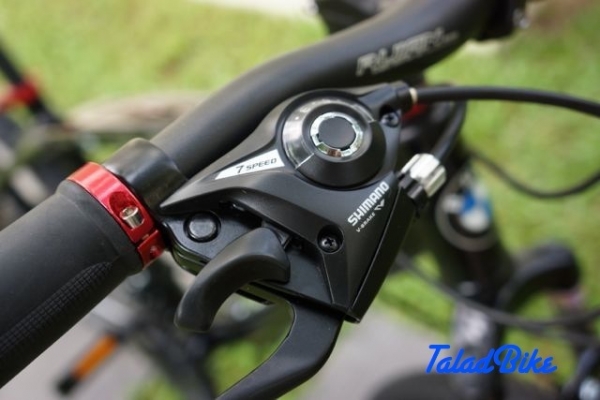 จักรยานเสือภูเขา BMW เฟรมโค้งแบบซ่อนสาย ล้อแม็ก 26 นิ้ว สีดำ