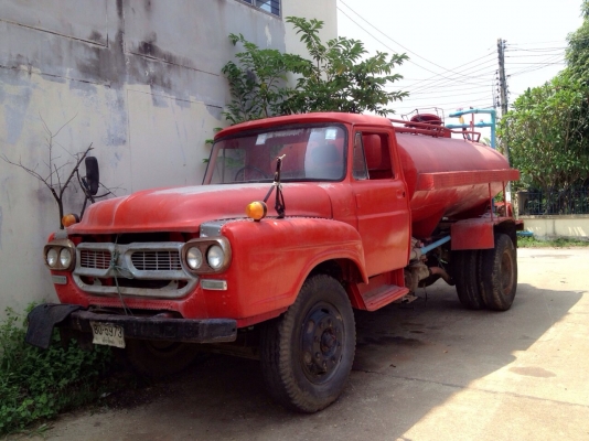 ขายรถน้ำหัวยาว