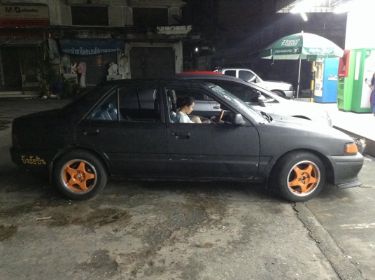 Mazda Familia พร้อมทะเบียน+ลงเครื่องใหม่ +++