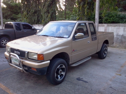 ขายอิซูสุโรดีโอ มังกร 2.5 4wd