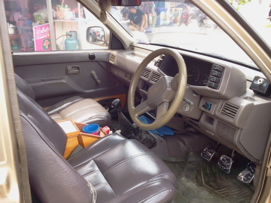 ขายอิซูสุโรดีโอ มังกร 2.5 4wd