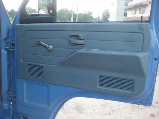 ขาย ISUZU NPR  115 แรง 5 เมตร ห้างแท้ จดปี38