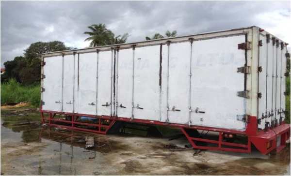 ขายตู้10บานขนาด 7.2 m.x2.4m.x2.5m.