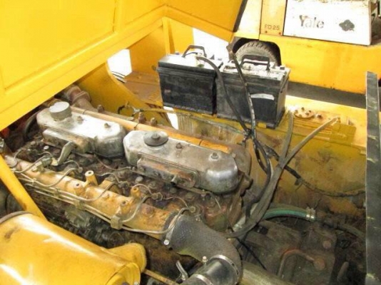 MITSUBISHI ดีเซล เกียร์ออโต้ ขนาด5ตัน เสา4เมตร พร้อมใช้ MITSUBISHI ดีเซล เกียร์ออโต้ ขนาด5ตัน เสา4เมตร พร้อมใช้