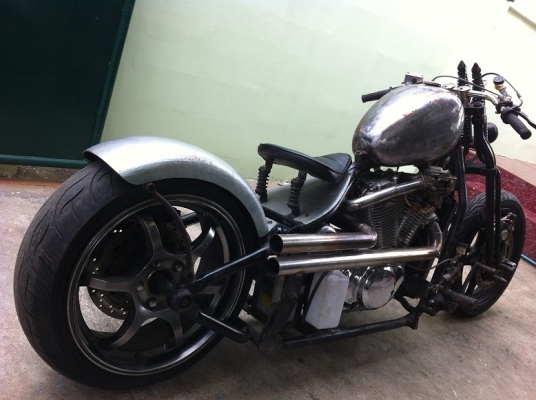 SUZUKI VX800 (ยิงเฟรมล้อโต หลังอ่อน)