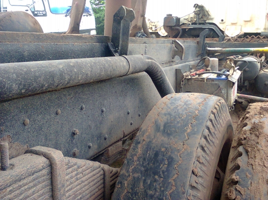 ขายสิบล้อ FM 18 หัวไฮเทค เครื่อง195 HO7Dกะบะปิเนียมรถสว ย ดาว330000บาท