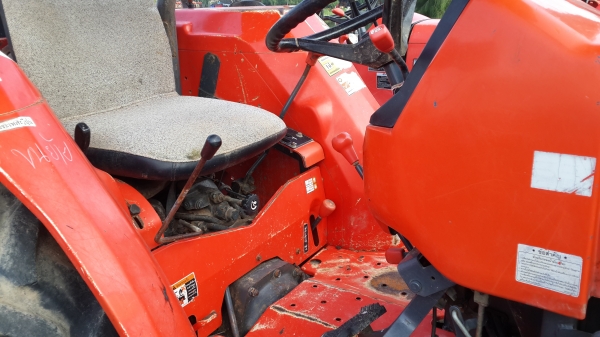 ขายถูกสุดๆ คูโบต้า L4508 พร้อมใบมีดและผาน 4 ขายถูกสุดๆ คูโบต้า L4508 พร้อมใบมีดและผาน 4