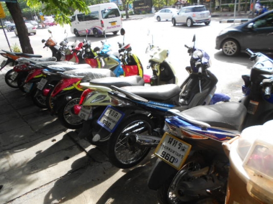 >>รถมาไหม่เยอะครับ<< ยินดีรับบัตร Visa Mastercard JCB ทุกชนิด ครับผม