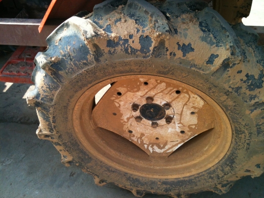 ขายรถkubota L2202DT 4WD พร้อมโครงบรรทุก