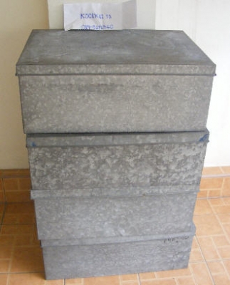 กล่องใส่ของสังกะสีเหลือใช้ค่ะ