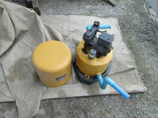 มารับเอง**ขายปั้มน้ำ  MITSUBHISHI  ขายตามสภาพ  ตัดมาเมื่อวานนี้