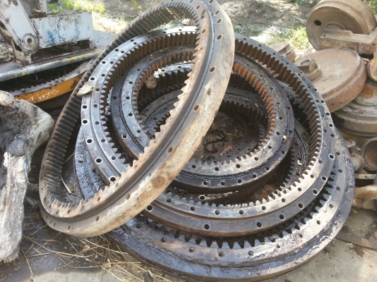 ขายอะไหล่ตัดแบคโฮ มีหลายรุ่น เช่น sk200 mark3 mark5 pc200-2-3-5,pc120-1-3,ex200-3 ขายอะไหล่ตัดแบคโฮ มีหลายรุ่น เช่น sk200 mark3 mark5 pc200-2-3-5,pc120-1-3,ex200-3