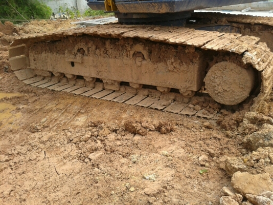 KOMATSU PC 200 รุ่น 5 เครื่อง 6BD1 TURBO คอนโทรลยาว ไฟฟ้าตัด แอร์เย็น ปั้มเดิม เล่มทะเบียนพร้อม