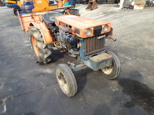 ขาย รถไถนา KUBOTA รุ่น B7000E เพลาเดียว มือสองญี่ปุ่น