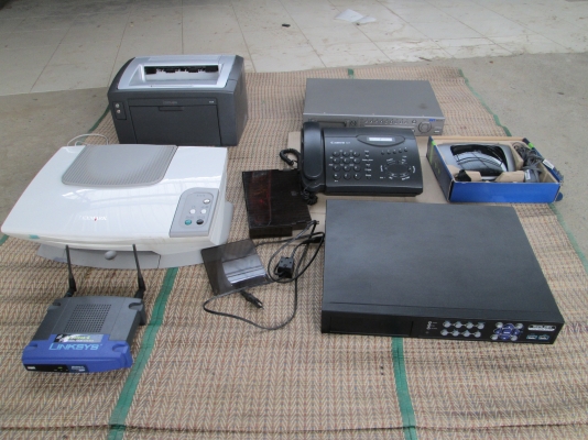 มารับเอง**ทั้งหมด 7 ชิ้น  ใครสนใจ  มีความรู้  เชิญครับ  เหมามาจากคอนโด