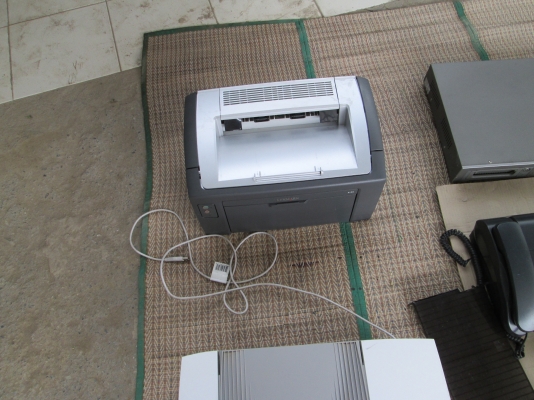 มารับเอง**ทั้งหมด 7 ชิ้น  ใครสนใจ  มีความรู้  เชิญครับ  เหมามาจากคอนโด