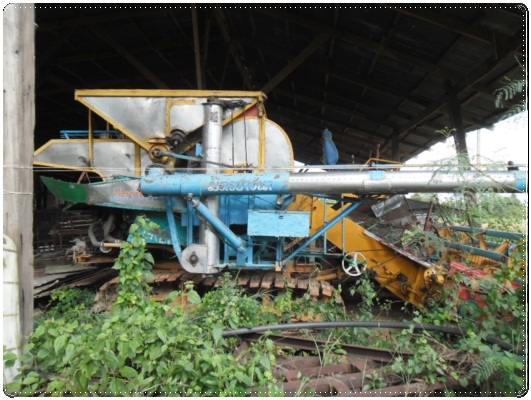 รถเกี่ยวข้าว สภาพน่าใช้ ราคาถูก