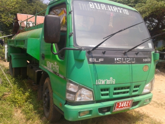 หกล้อบรรทุกน้ำ ISUZU 130 แรง สภาพพร้อมใช้ อุปกรณ์ครบรถสภาพเดิมๆ(แยกขายตัวรถหรือถังก็ได้ครับ)เดี๋ยวจัดๆให้