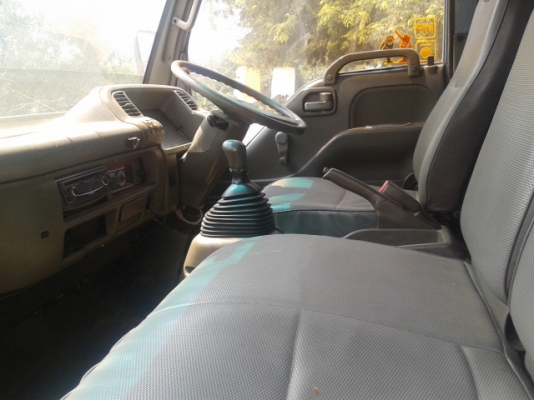 ขายหกล้อ ISUZU 120 NPR ยาว5เมตร สวยพร้อมใช้ เครืองดี คัชซีงาม แอร์มีครับ