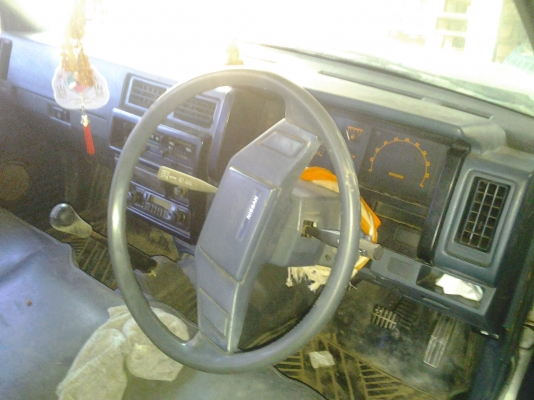 รถบิกเอ็มปี37เครื่องแดงละเอียด(ลดเหลือ99000บาท) รถบิกเอ็มปี37เครื่องแดงละเอียด(ลดเหลือ99000บาท)