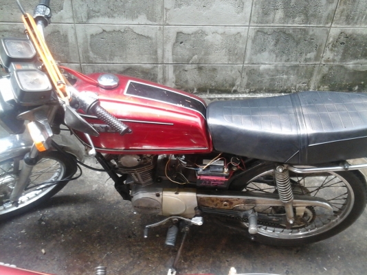 ขายgl100ทำ125ทะเบียนเต็มรถคนแก่ขับแหงๆเครื่องดีเพิ่งทำ