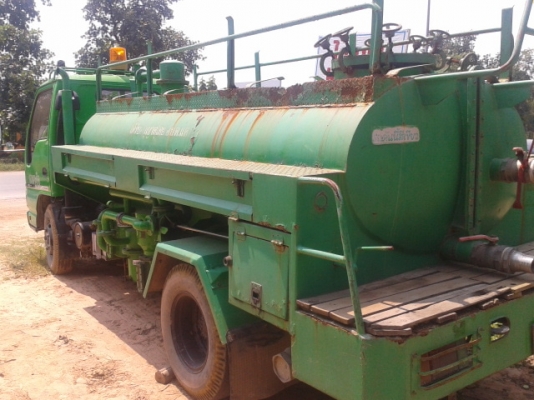 ขายรถน้ำ ISUZU สภาพสวย NKR130แรงไม่ค่อยได้ใช้งาน อรุปกรณ์ทุกอย่างครบ แยกขายเฉพาะถังก็ได้ตัวรถก็ได้ครับจัดให้