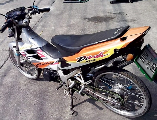 Nova Dash รถปี 42