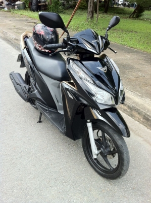 ขาย Honda Click125i โฉมใหม่ตัว Top รถปี 55 ราคา 29,000 สี ดำ-น้ำตาล สวยมากต่อรองได้