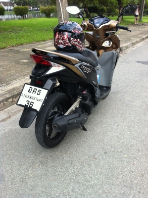 ขาย Honda Click125i โฉมใหม่ตัว Top รถปี 55 ราคา 29,000 สี ดำ-น้ำตาล สวยมากต่อรองได้