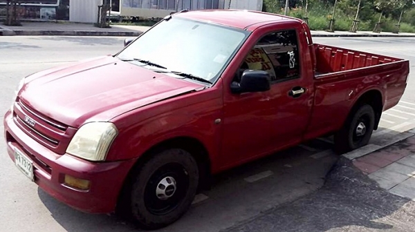 Isuzu หัวเดียว ปี2004 195,000฿ Isuzu หัวเดียว ปี2004 195,000฿