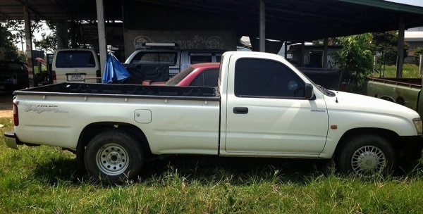 ***ขายแล้วครับขอบคุณ Truck2hand **จัดได้เต็ม** ขายTIGER ตอนเดียว 2.4 ปี44/01 เครื่องเดิมเกียร์เดิม หน้า-หลังเดิม ไม่เคยชนหนัก ช่วงล่างแน่น คัสซีสวย ยางดี4เส้น พื้นปูกระบะ พ.พาวเวอรฺ์ แอร์ เครื่องดีติดง่าย แรง พร้อมใช้งาน เอกสารครบ ราคาต่อรองได้เด้อ พี่น้อ