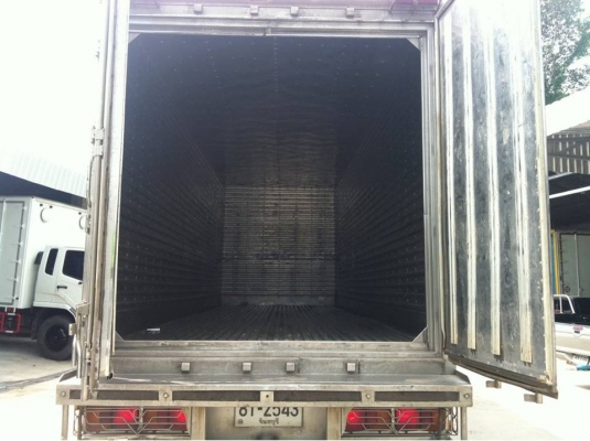 ขายตู้บรรทุก กุ้ง-ปลา ยาว 7.50 เมตร
