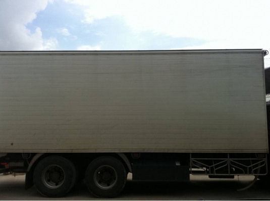 ขายตู้บรรทุก กุ้ง-ปลา ยาว 7.50 เมตร ขายตู้บรรทุก กุ้ง-ปลา ยาว 7.50 เมตร