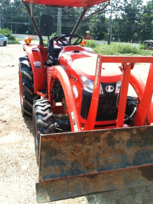 ขายรถ L3608 36แรงม้า 4wd  พร้อมใบมีดและผานพรวน