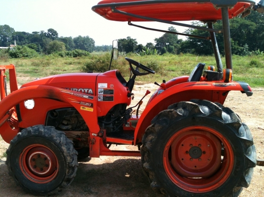 ขายรถ L3608 36แรงม้า 4wd  พร้อมใบมีดและผานพรวน