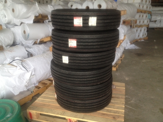 ขายยางเรเดียลรถบรรทุก Bridgestone R294 9.5R17.5 ขายยางเรเดียลรถบรรทุก Bridgestone R294 9.5R17.5