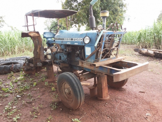 ขาย Ford6600 t3 ตัวเ็ต็ม รถจอด เก่าเก็บเดิมๆ อุปกรณ์ 2ฃิ้น หาง3 หาง 7CMT  PTO ใช้งานปกติ ยางใหญ่ก็มีให้ คานหน้าคอช้าง เอกสารสัญญาซื้อขาย ขายตามสภาพครับ ราคาต่อรองได้เด้อ พี่น้องครับ
