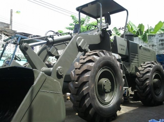 ขายรถตักล้อยาง KOMATSU JH63 ราคาตามสภาพ