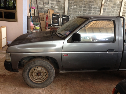 NISSAN Big M กระบะ ติดต่อ 091-778-9833