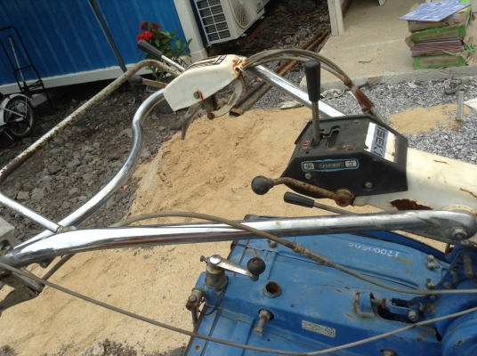 ขายรถพรวนดินเดินตาม Iseki รุ่น KS650