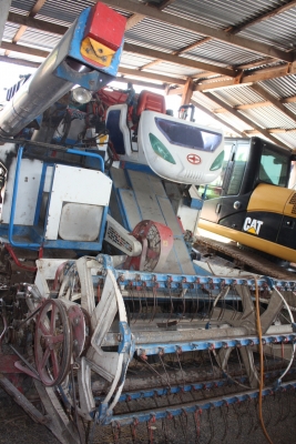 ขายรถเกี้ยวศักดิ์พัฒนา STAR BIG เดิน 12 HT เครื่อง JO2+BO ขายรถเกี้ยวศักดิ์พัฒนา STAR BIG เดิน 12 HT เครื่อง JO2+BO